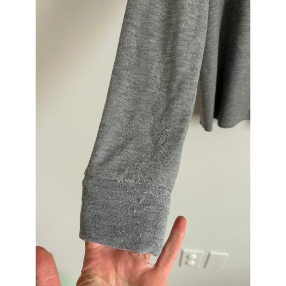 Chaser Gray Rainbow Stripe Cropped Pullover Hoodie - Medium - Picture 7 of 9